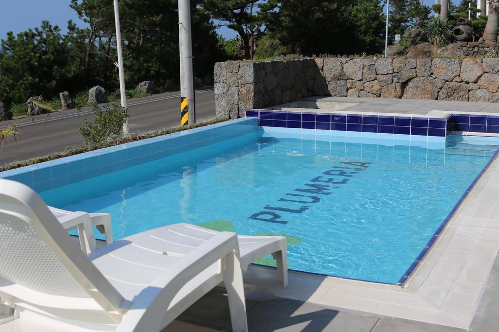 Plumeria Pension Jeju Esterno foto