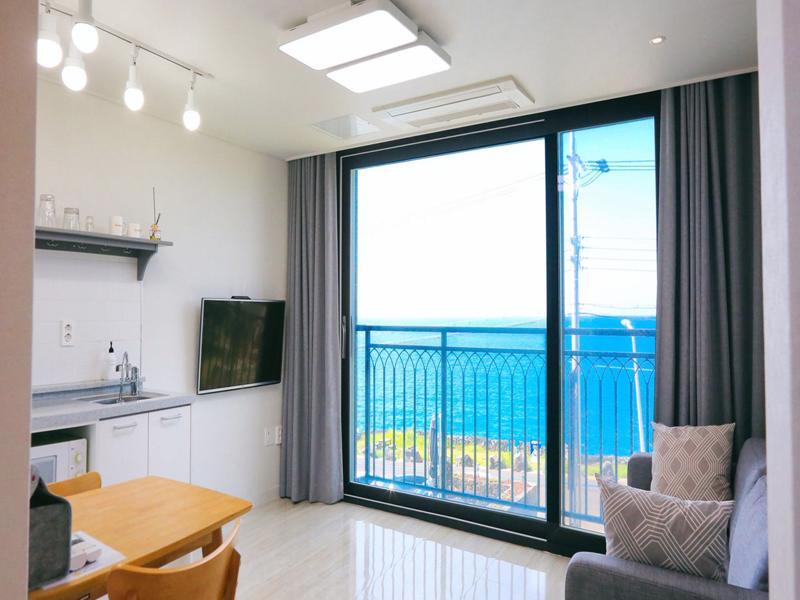 Plumeria Pension Jeju Esterno foto