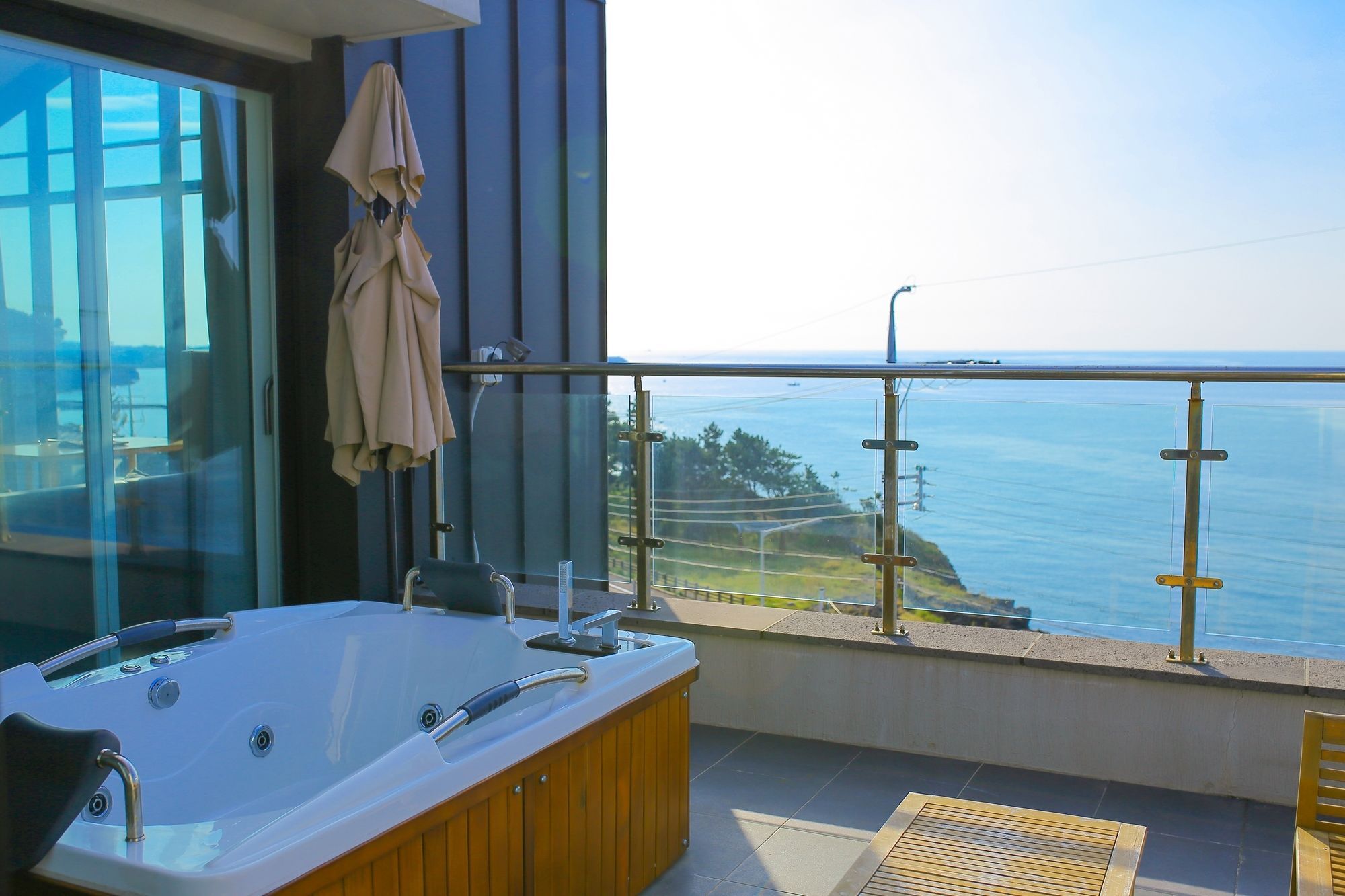 Plumeria Pension Jeju Esterno foto